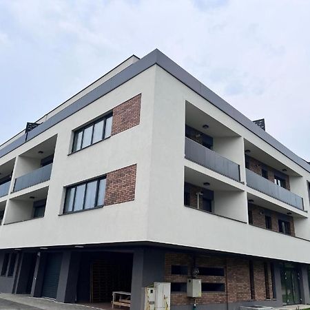 Cluj Airport Apartment Kültér fotó