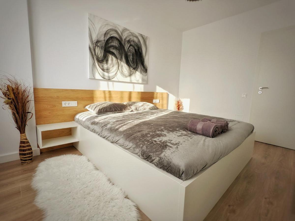 Cluj Airport Apartment Kültér fotó